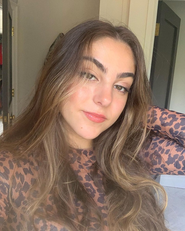 Tess Levy