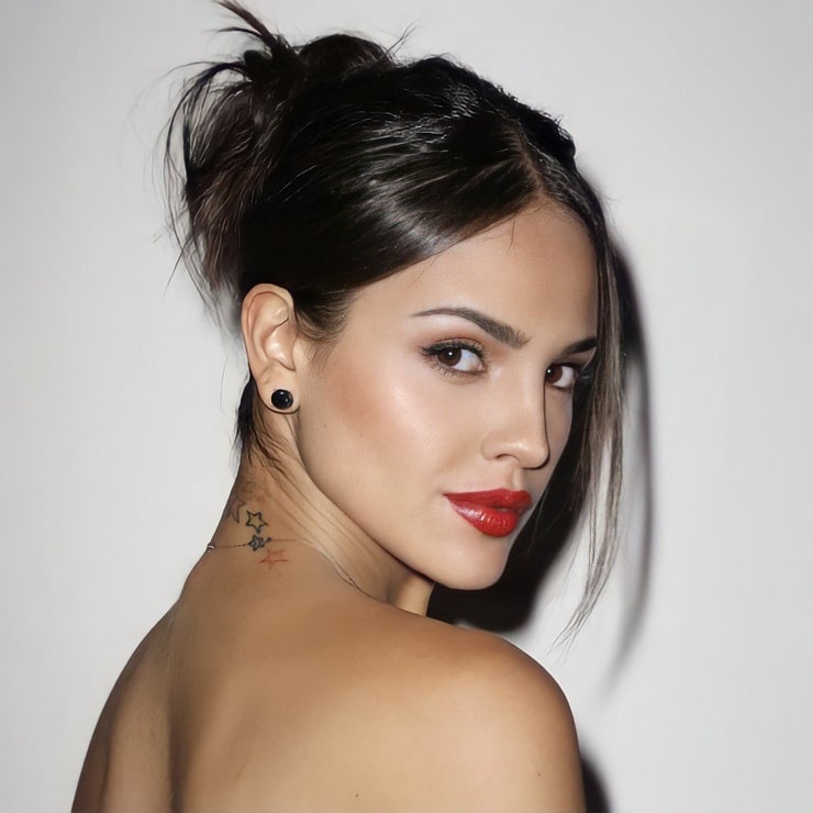 Eiza Gonzalez picture