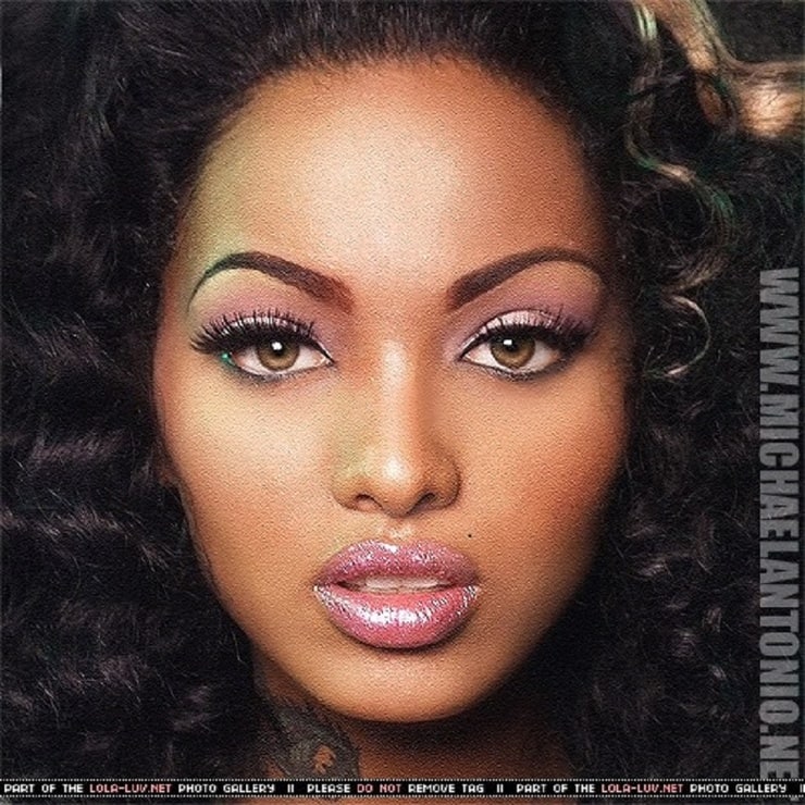 Lola Monroe