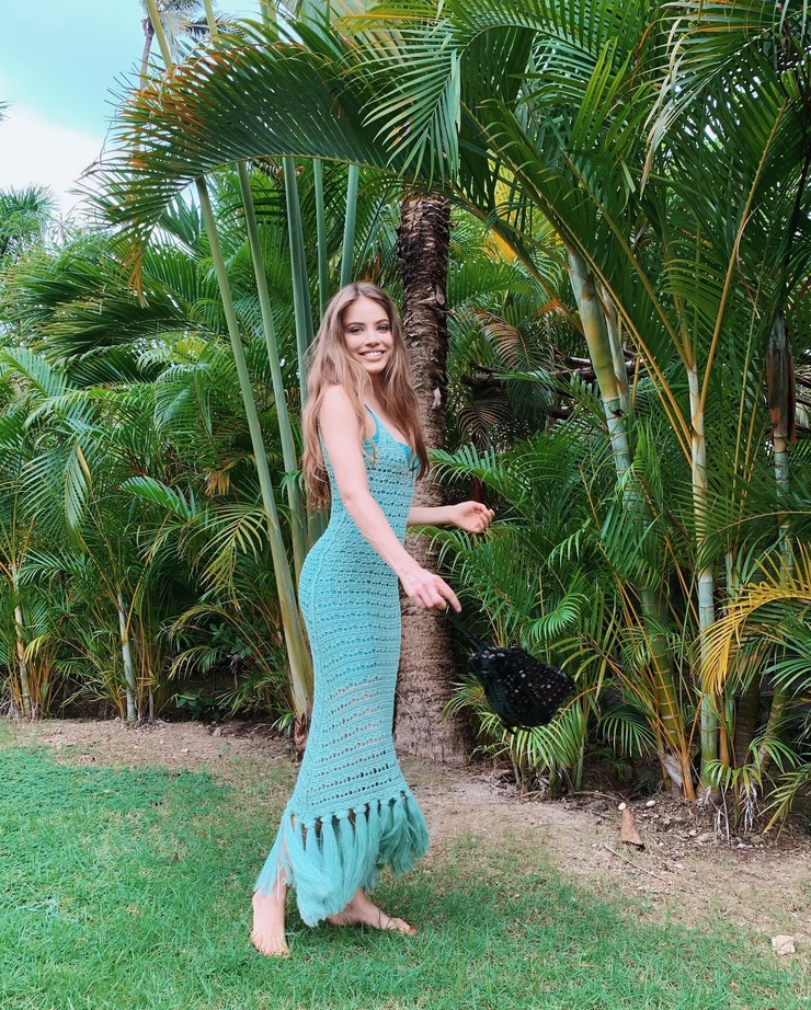 Xenia Tchoumitcheva Xenia Tchoumitcheva