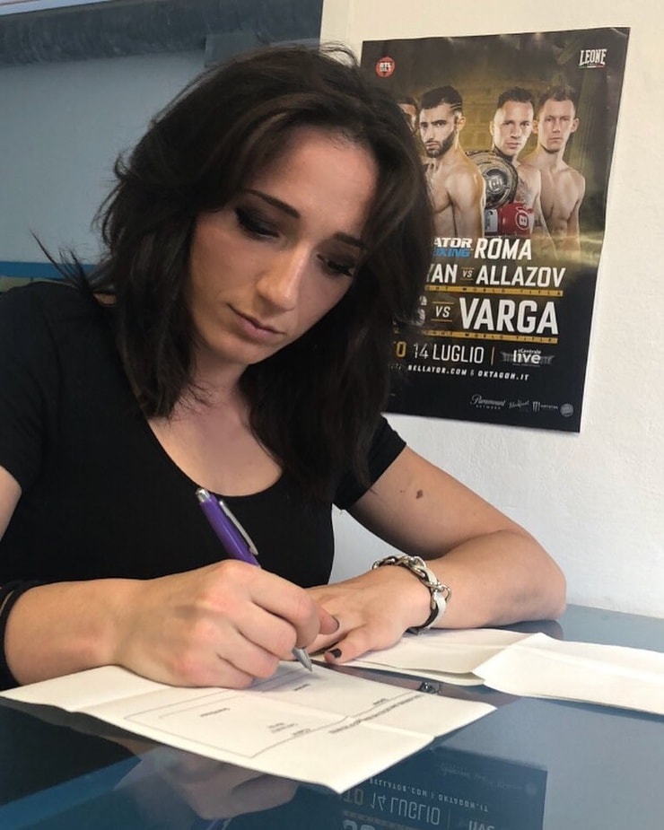 Gloria Peritore
