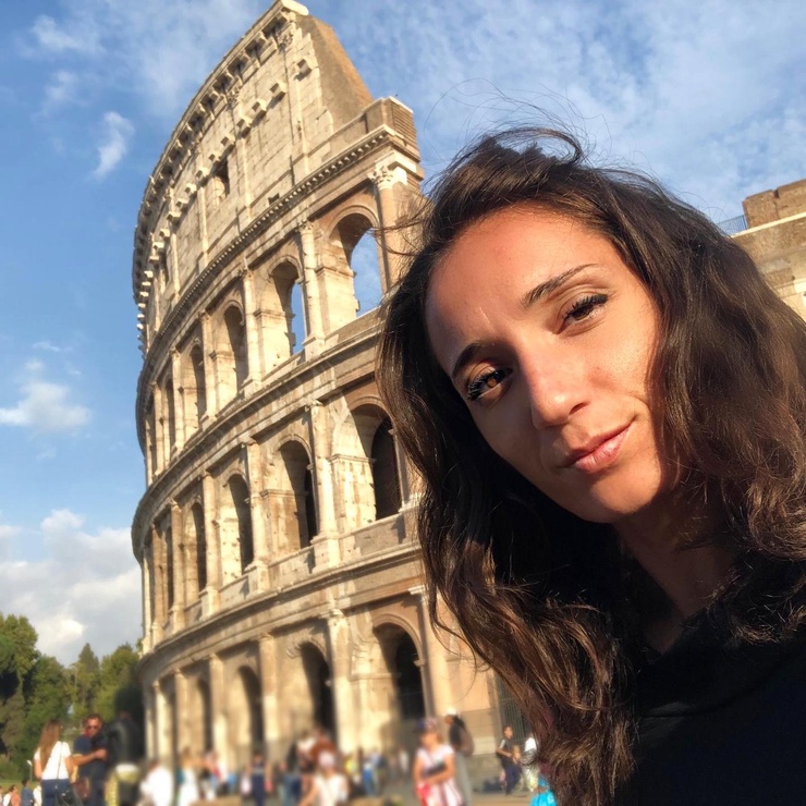 Gloria Peritore