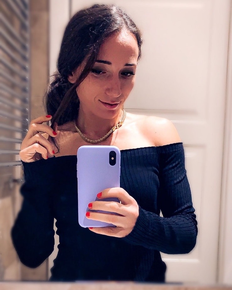 Gloria Peritore
