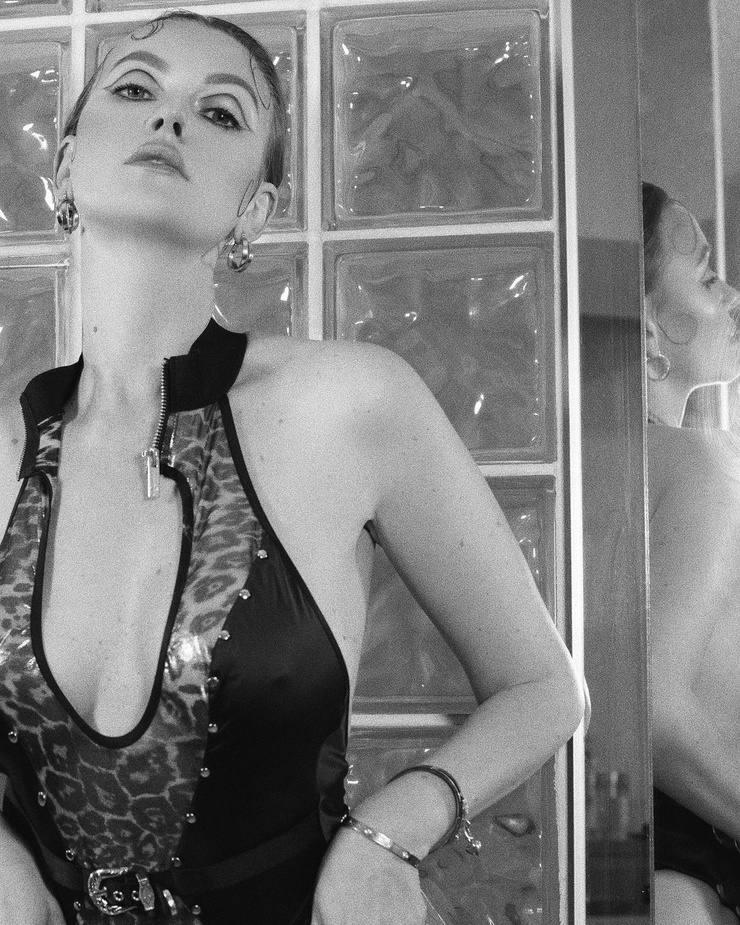 Anya Areva
