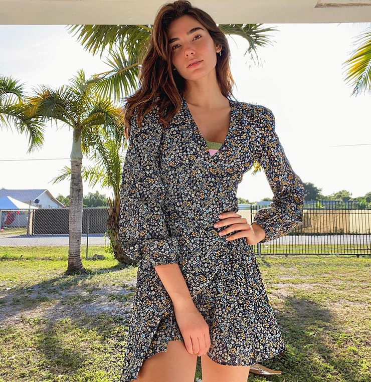 Rachell Vallori Rachell Vallori