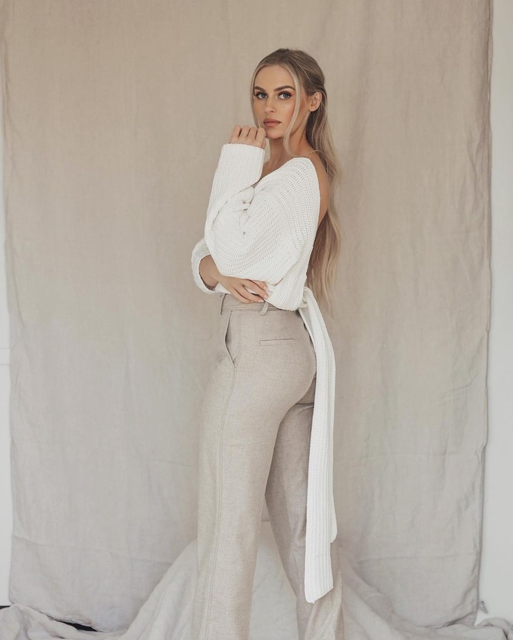 ANNA NYSTRÖM ANNA NYSTRÖM