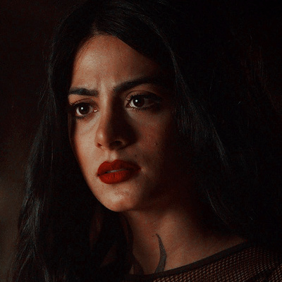 Emeraude Toubia picture