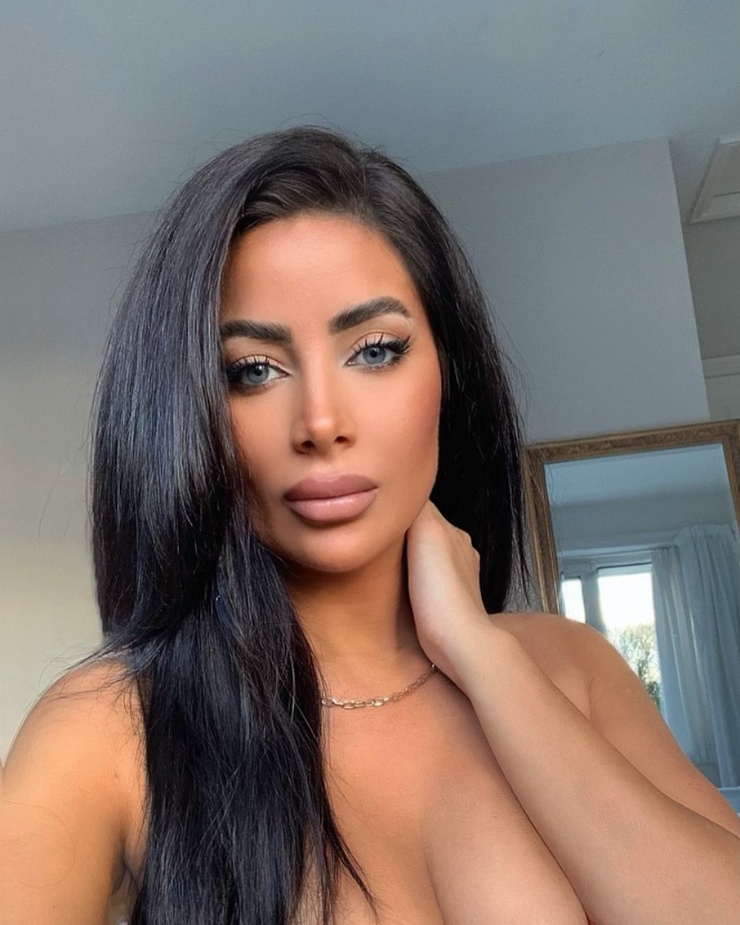 Natasha Naraghi Natasha Naraghi