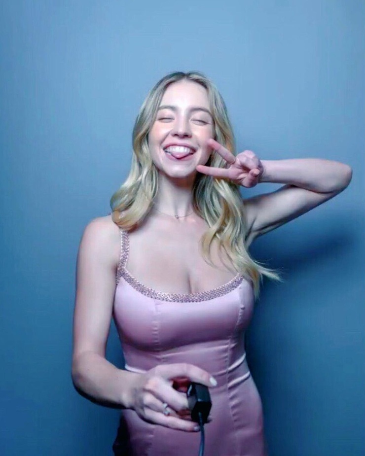 Sydney Sweeney Sydney Sweeney