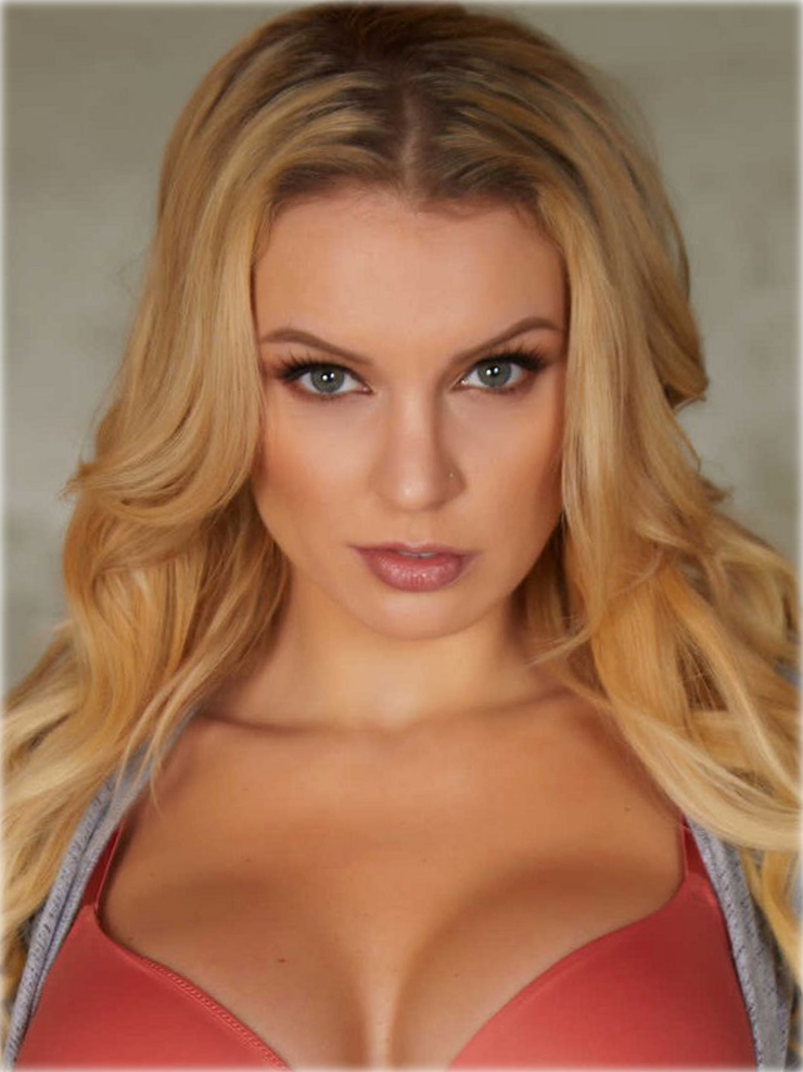 Kenzie Taylor Kenzie Taylor