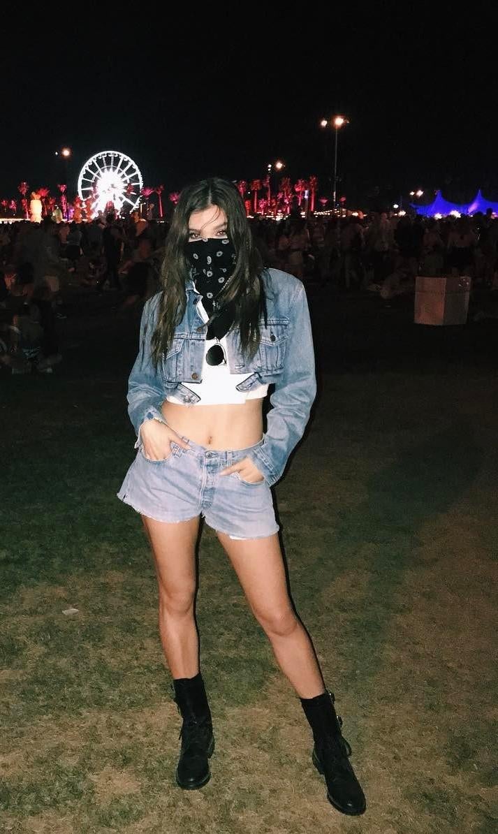 Hailee Steinfeld