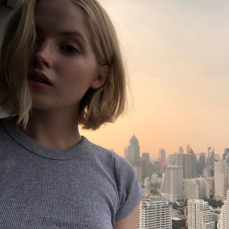 Ellie Bamber Ellie Bamber