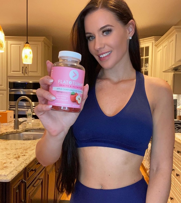 Yulia Foxx Yulia Foxx
