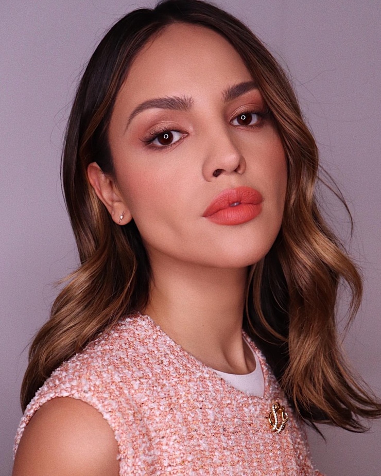 Eiza Gonzalez Eiza Gonzalez