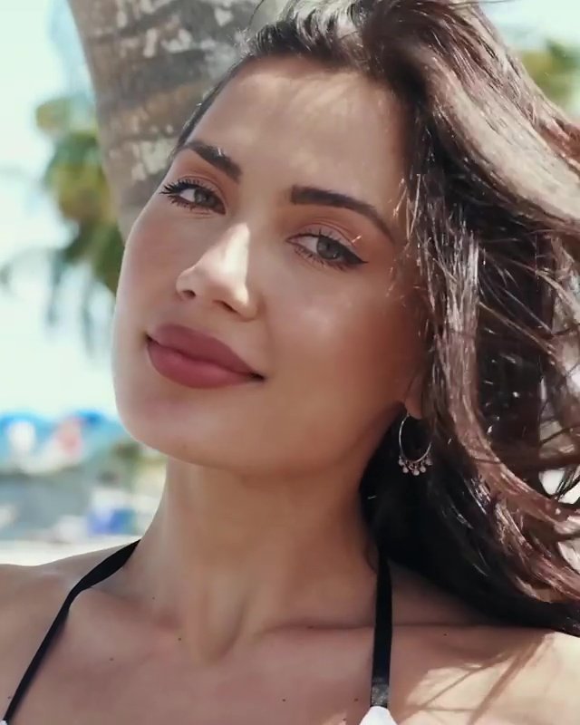Georgina Mazzeo Georgina Mazzeo