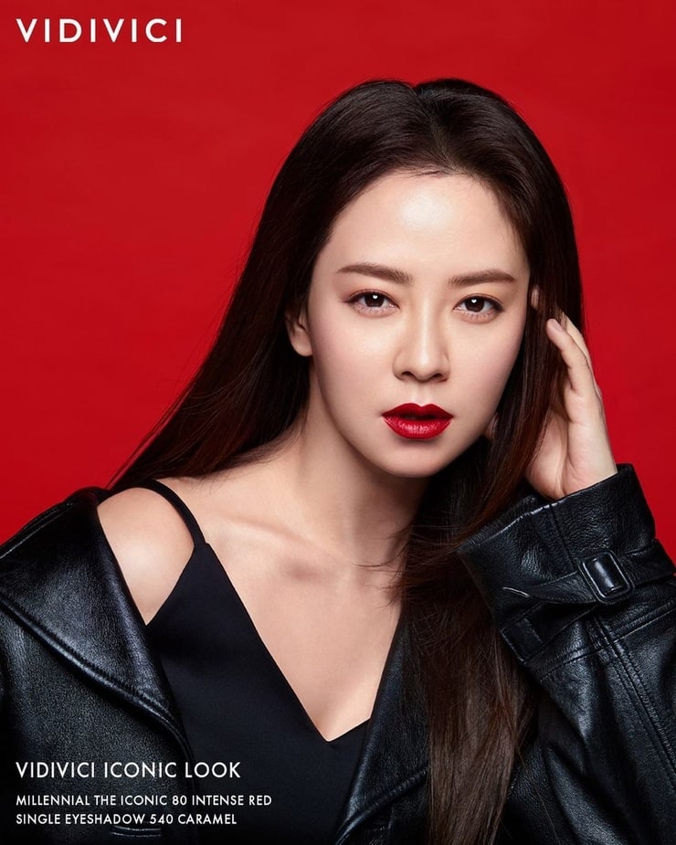 Ji-hyo Song