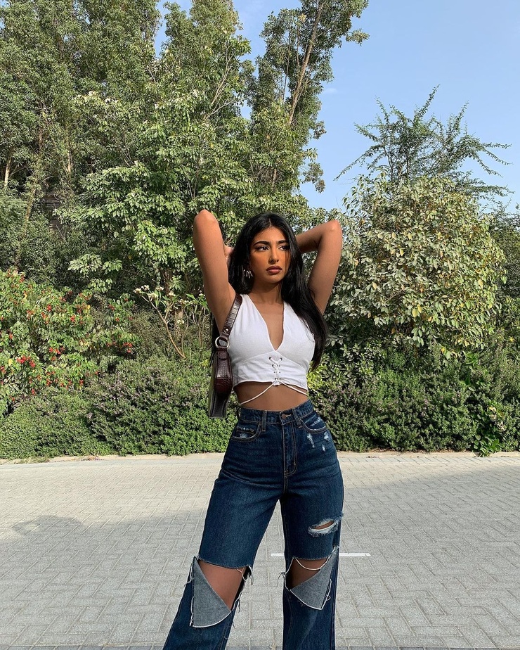 Iffat Marashi