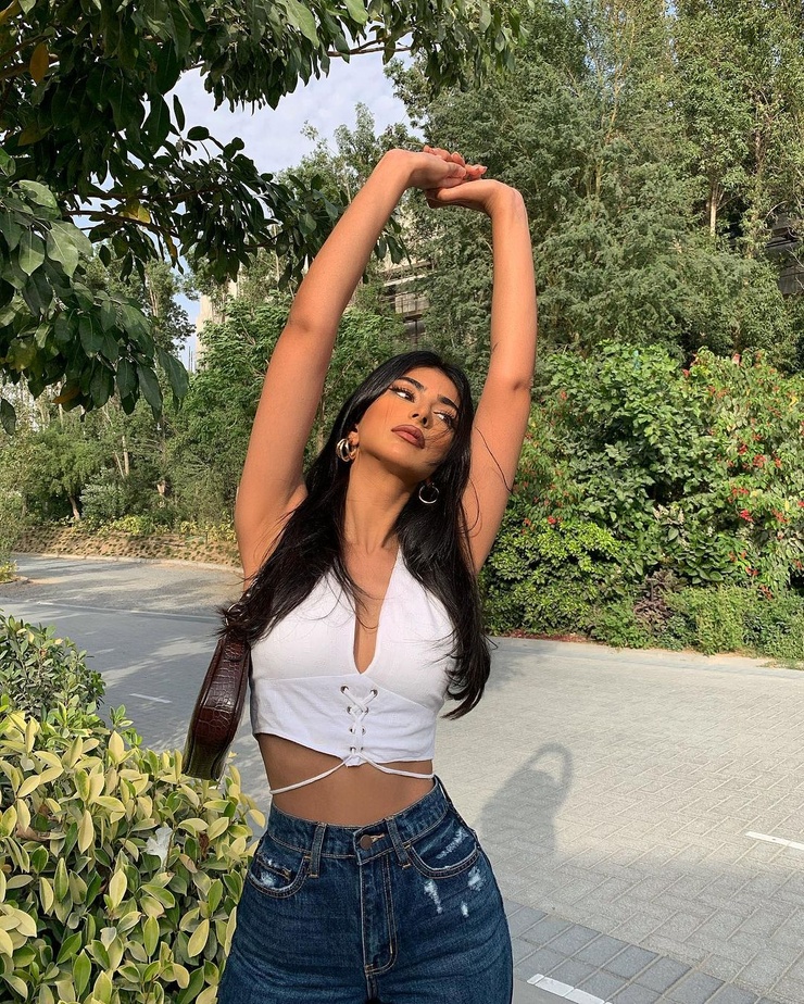 Iffat Marashi