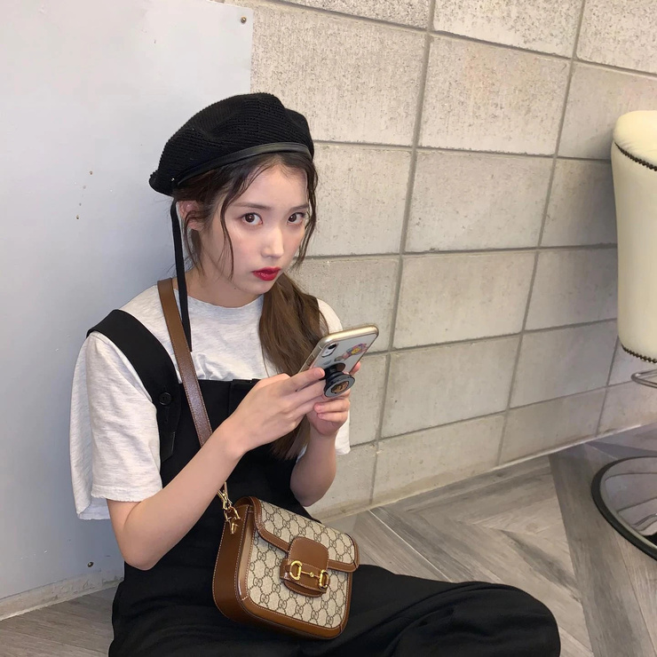 IU
