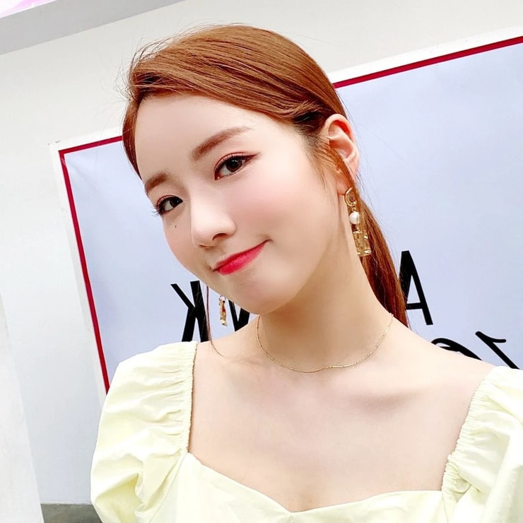 Yoon Bomi