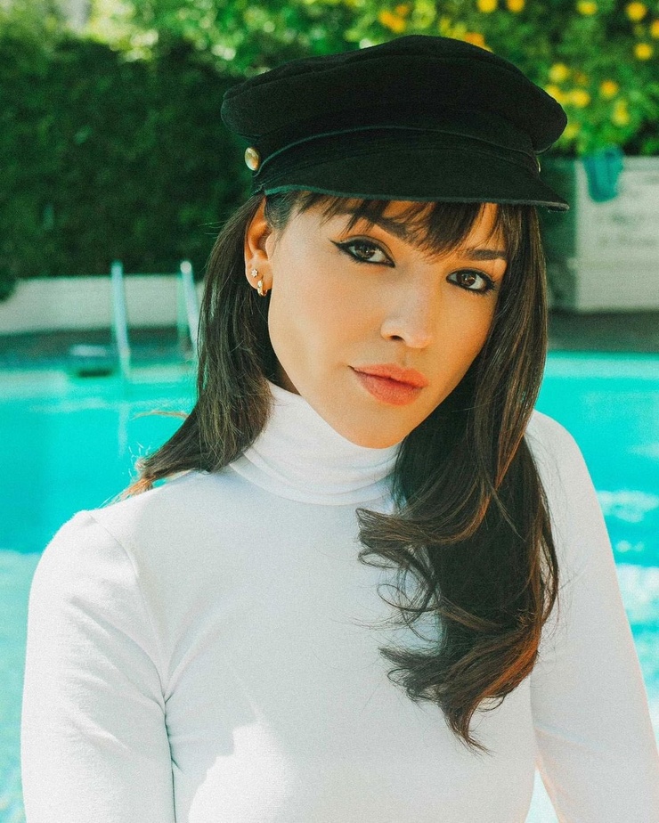 Eiza Gonzalez