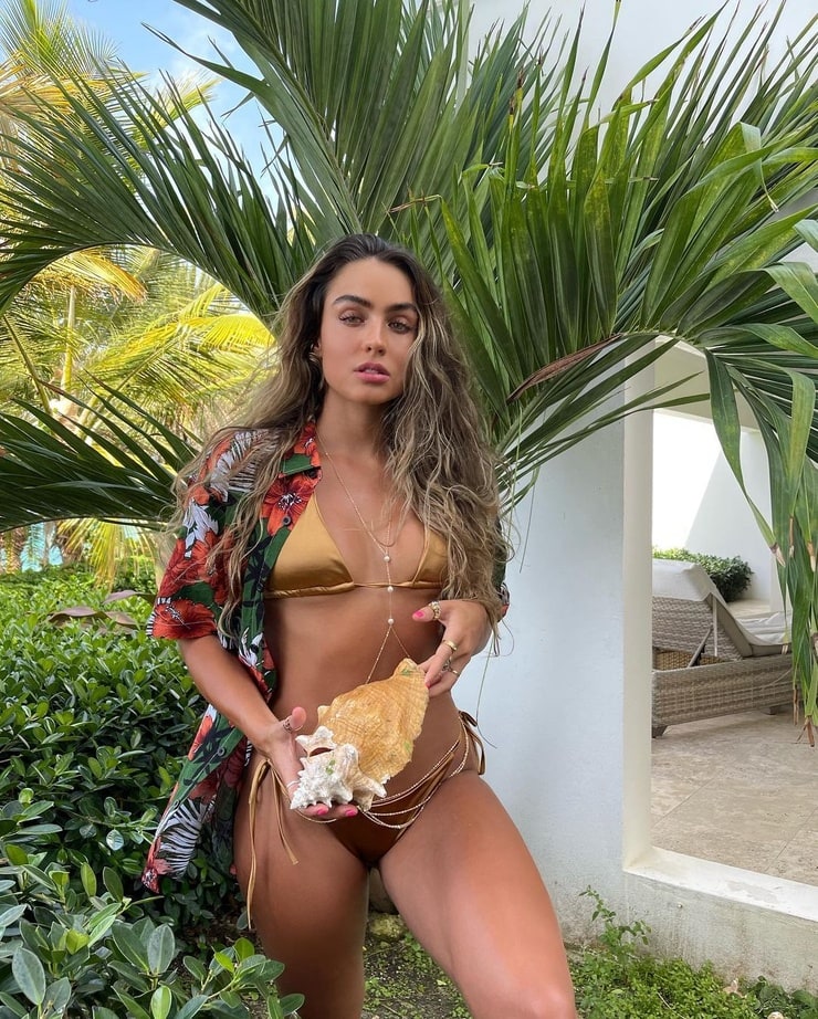 Sommer Ray