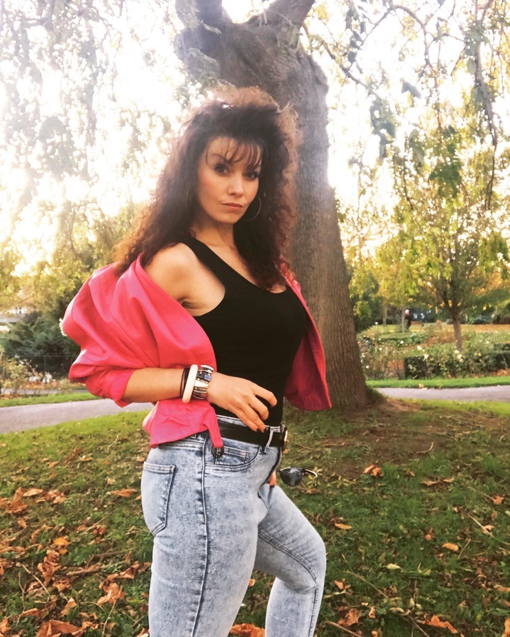 Roxi Drive
