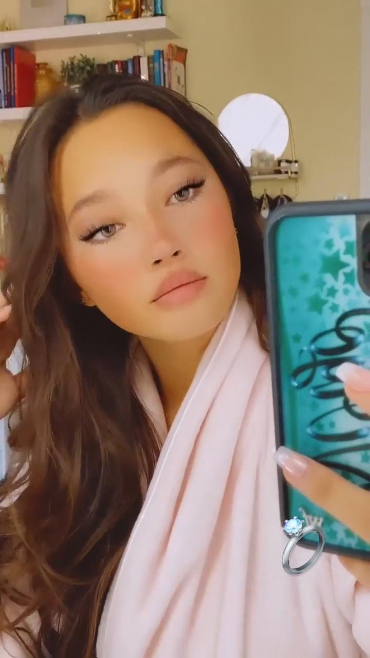 Lily Chee