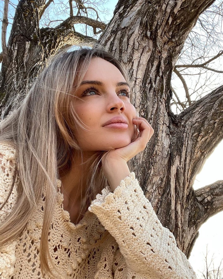 Donya Elizarova Donya Elizarova
