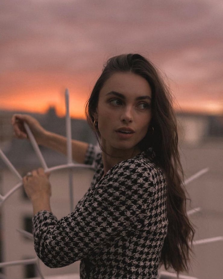 Charleen Weiss Charleen Weiss