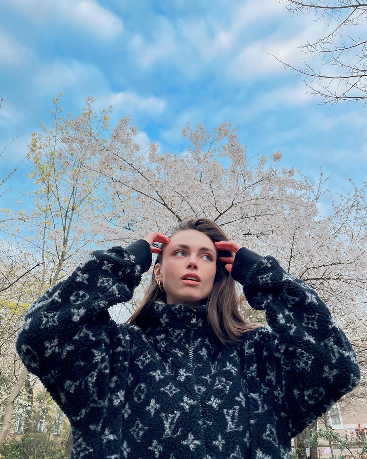 Charleen Weiss