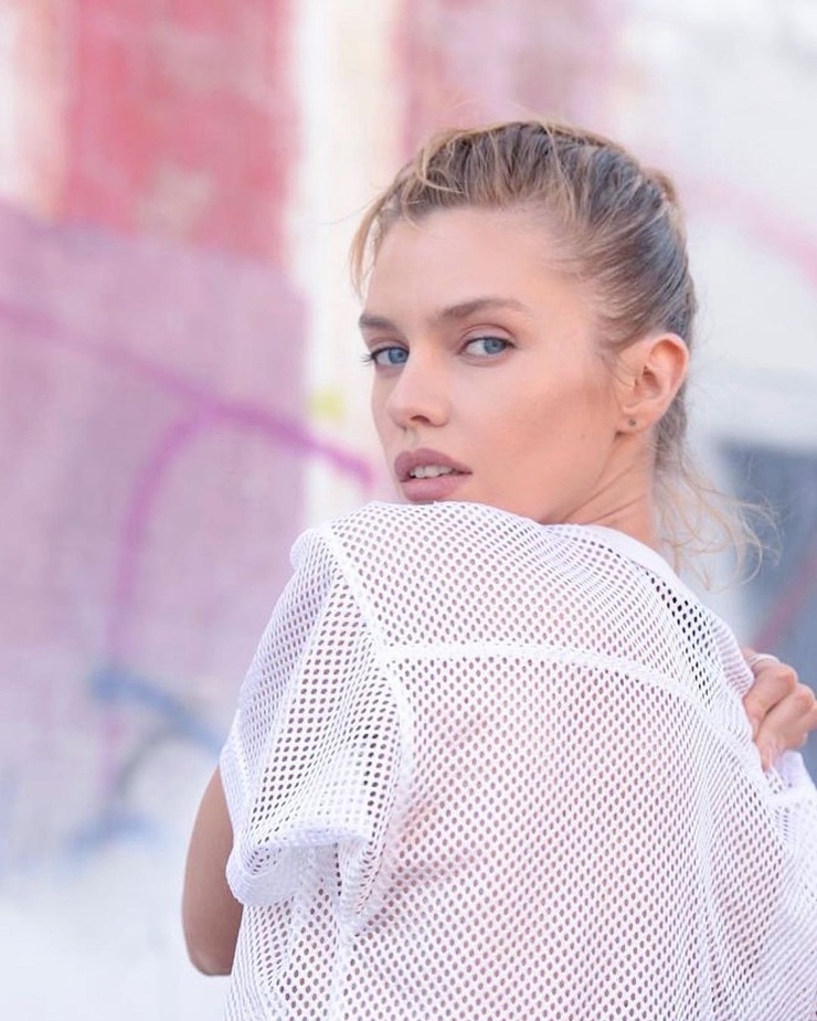 Stella Maxwell Stella Maxwell