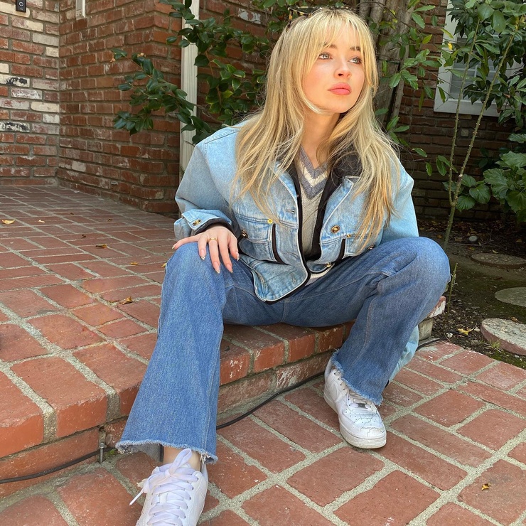 Sabrina Carpenter Sabrina Carpenter