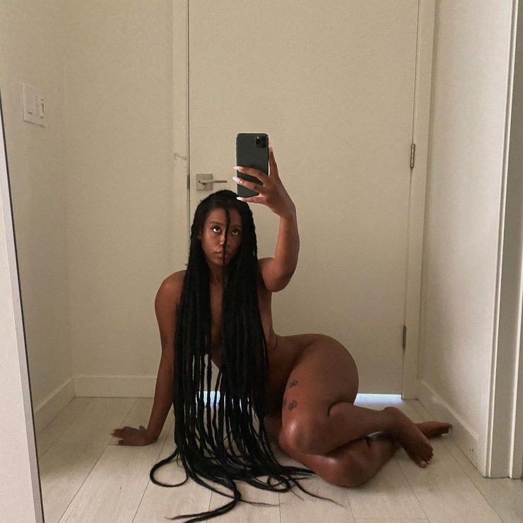 Raven TRACY Raven TRACY