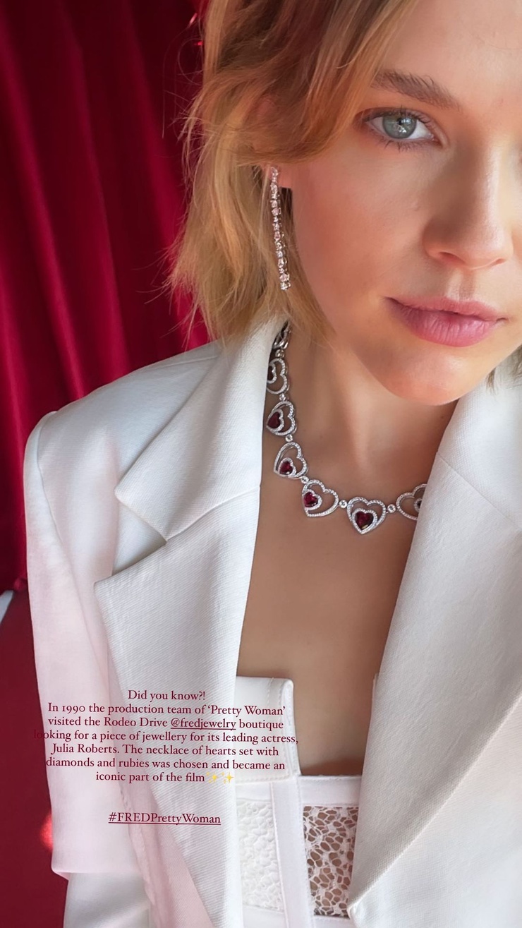 Victoria Lee Victoria Lee