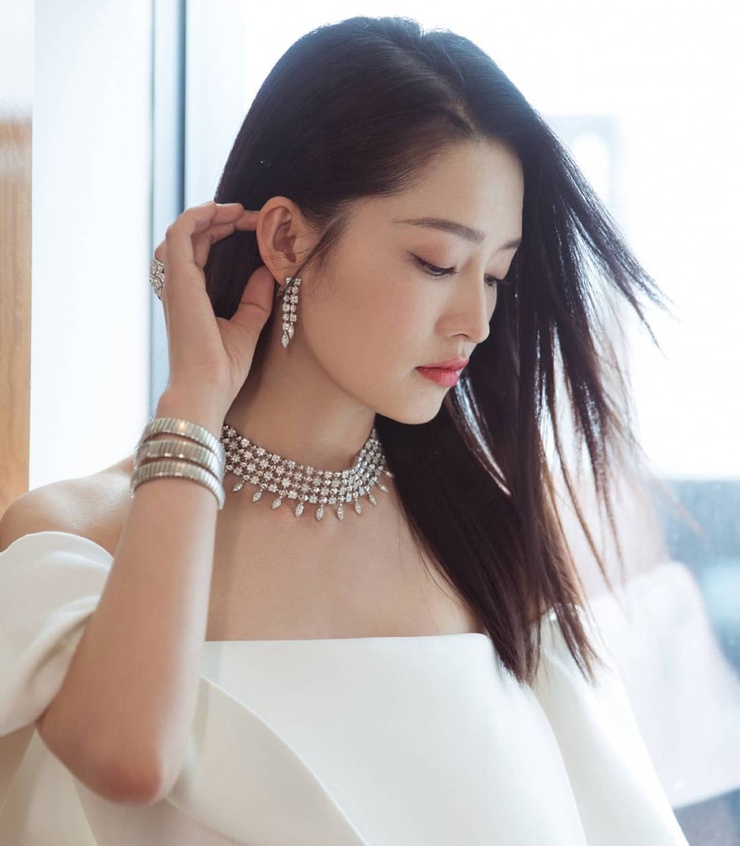 Qin Li Qin Li