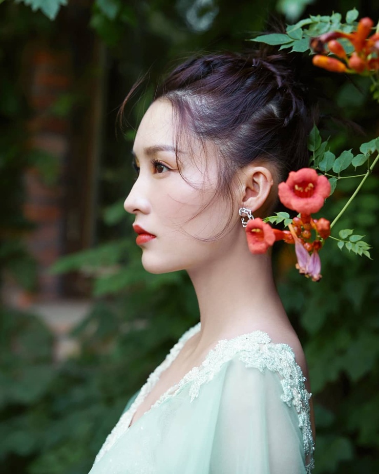 Qin Li Qin Li