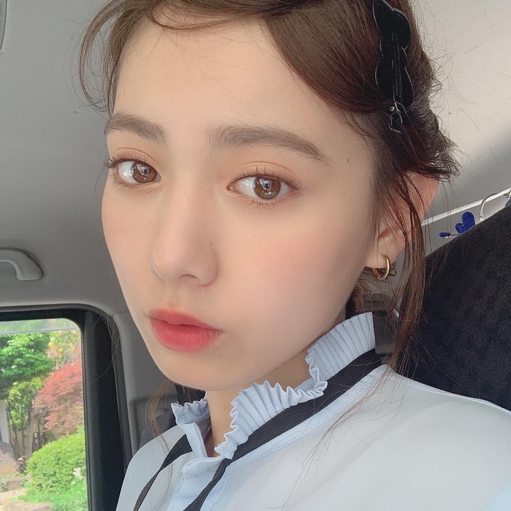 Aimi Mouri Aimi Mouri