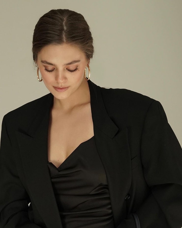 Alexandra Moskaleva Alexandra Moskaleva