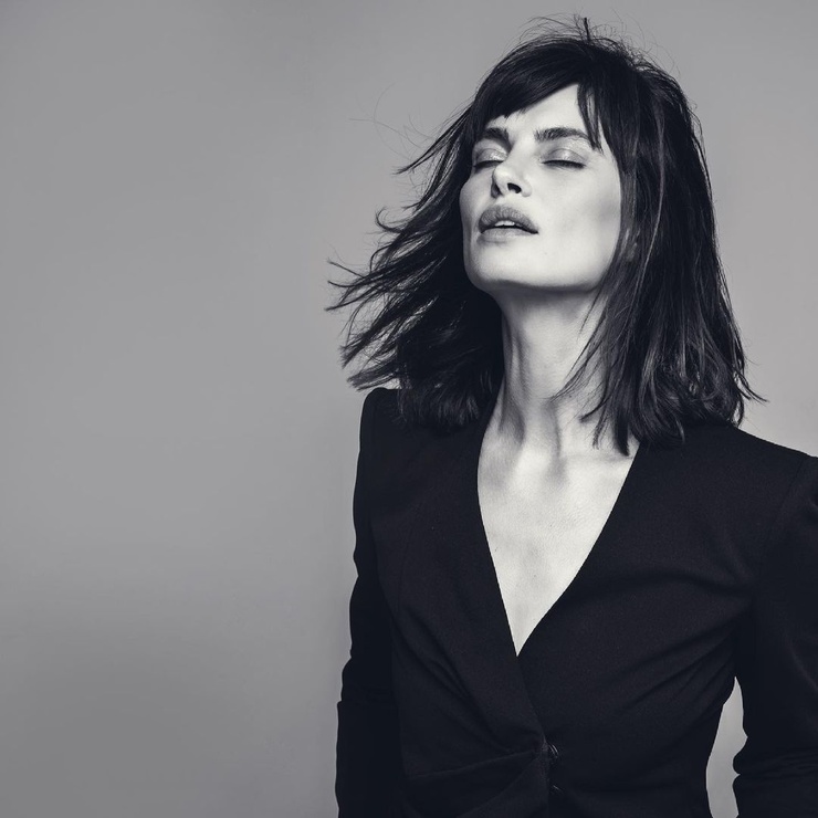 Catrinel Menghia Catrinel Menghia