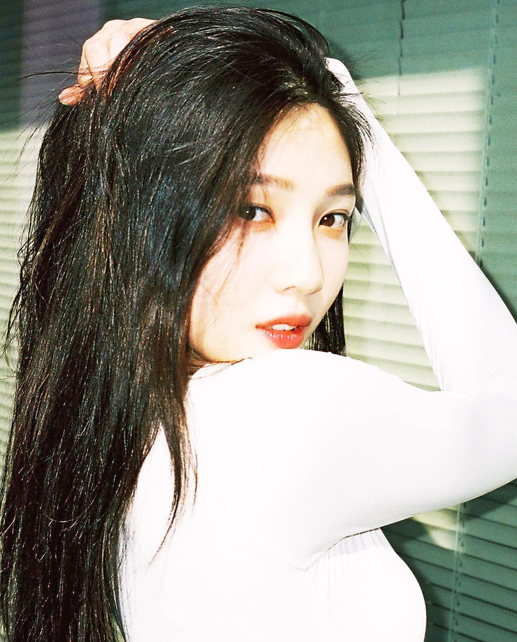 Joy (Park Soo Young)