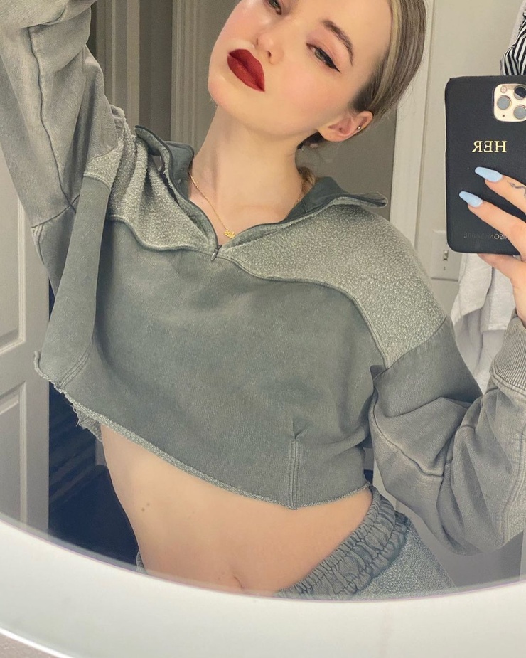 Dove Cameron Dove Cameron