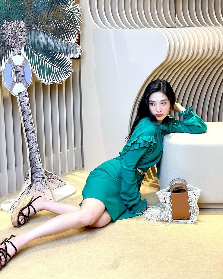 Joy (Park Soo Young)