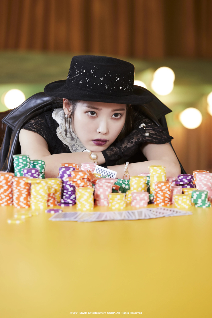 IU
