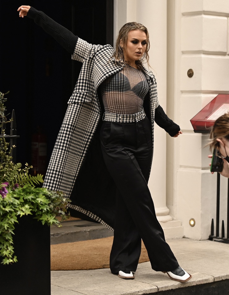 Tallia Storm