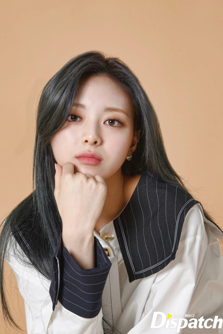 Yuna (ITZY) Yuna (ITZY)