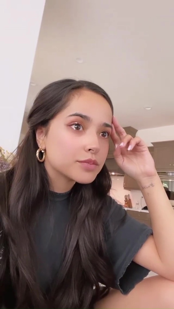 Becky G.