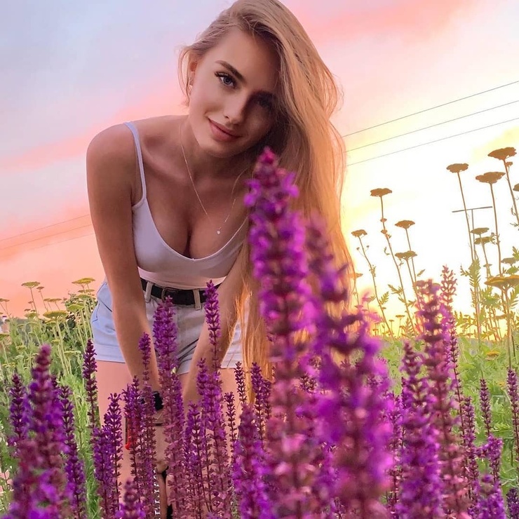 Julia Eroshik Julia Eroshik