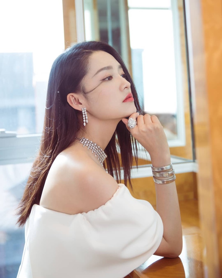 Qin Li Qin Li