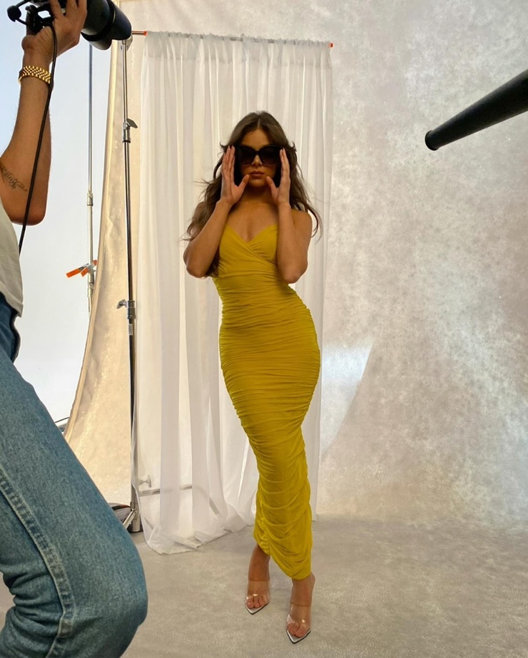 Hailee Steinfeld Hailee Steinfeld